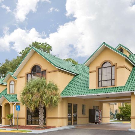 Howard Johnson By Wyndham Dothan Exteriör bild