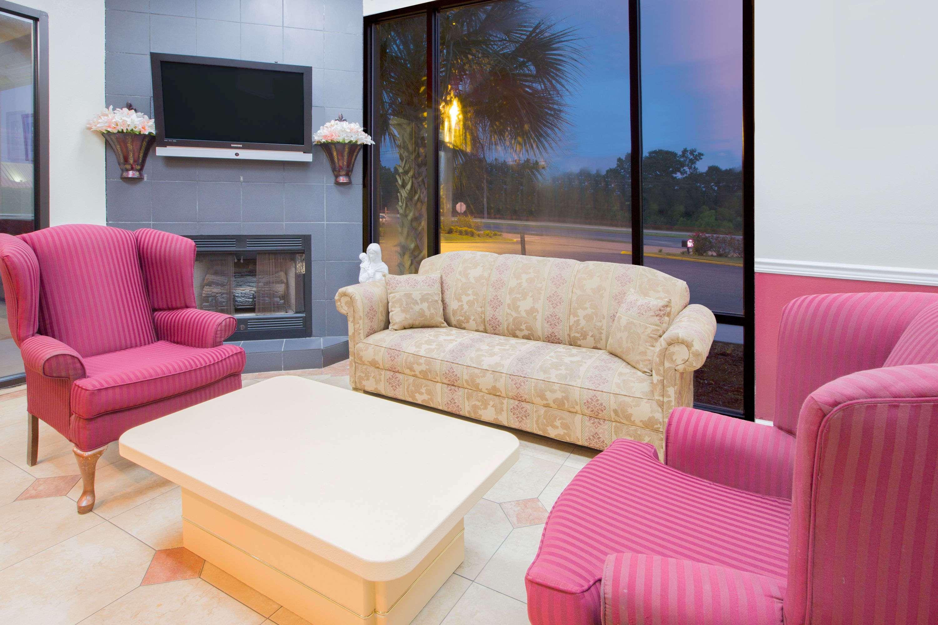 Howard Johnson By Wyndham Dothan Exteriör bild