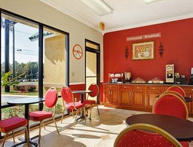 Howard Johnson By Wyndham Dothan Exteriör bild